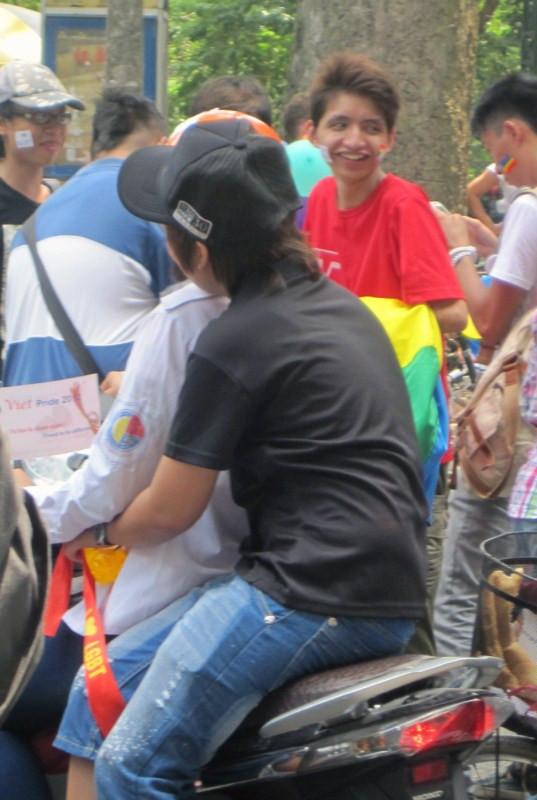 >>NGẮM NỮ SINH ĐẸP NHƯ PHẠM BĂNG BĂNG >>CƯỜI VỠ BỤNG, TỨC NỔ MẮT VỚI SÁCH LẬU >>NGẮM NỮ SINH ĐẸP NHƯ PHẠM BĂNG BĂNG >>CƯỜI VỠ BỤNG, TỨC NỔ MẮT VỚI SÁCH LẬU