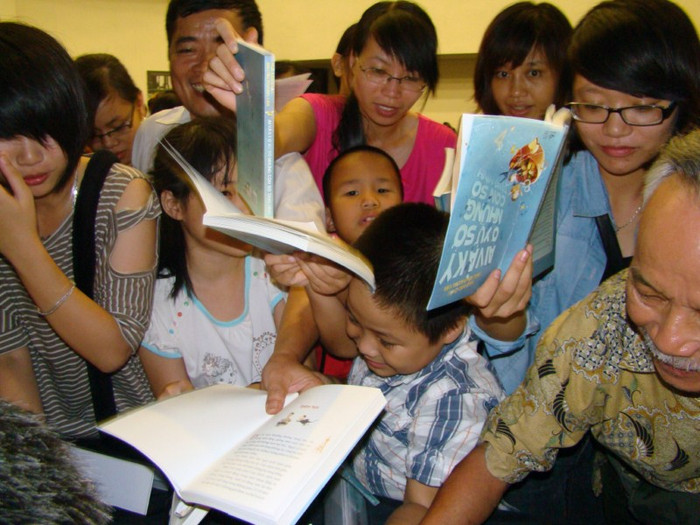 >>BẤM ĐÂY XEM CẬP NHẬT ĐIỂM THI ĐẠI HỌC, CAO ĐẲNG NHANH NHẤT 2012 >>BẤM ĐÂY XEM CẬP NHẬT ĐIỂM THI ĐẠI HỌC, CAO ĐẲNG NHANH NHẤT 2012