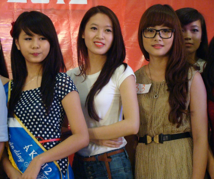 Vẻ đẹp đài các của Miss Ngôi sao Bích Khanh Phát sốt vì cô giáo 9x xinh đẹp của trường chuyên Hà Nội - Amsterdam Gặp cô giáo 9x siêu kute trong ngày khai giảng trường Ams Vẻ đẹp đài các của Miss Ngôi sao Bích Khanh Phát sốt vì cô giáo 9x xinh đẹp của trường chuyên Hà Nội - Amsterdam Gặp cô giáo 9x siêu kute trong ngày khai giảng trường Ams