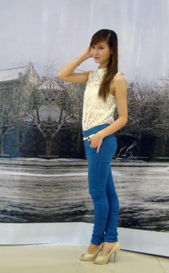 Vẻ đẹp đài các của Miss Ngôi sao Bích Khanh Phát sốt vì cô giáo 9x xinh đẹp của trường chuyên Hà Nội - Amsterdam Gặp cô giáo 9x siêu kute trong ngày khai giảng trường Ams Vẻ đẹp đài các của Miss Ngôi sao Bích Khanh Phát sốt vì cô giáo 9x xinh đẹp của trường chuyên Hà Nội - Amsterdam Gặp cô giáo 9x siêu kute trong ngày khai giảng trường Ams