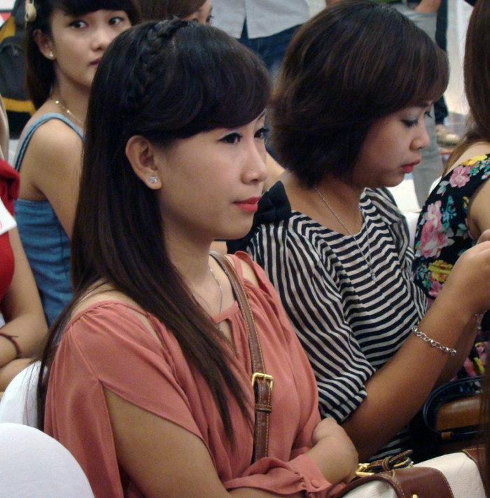 Vẻ đẹp đài các của Miss Ngôi sao Bích Khanh Phát sốt vì cô giáo 9x xinh đẹp của trường chuyên Hà Nội - Amsterdam Gặp cô giáo 9x siêu kute trong ngày khai giảng trường Ams Vẻ đẹp đài các của Miss Ngôi sao Bích Khanh Phát sốt vì cô giáo 9x xinh đẹp của trường chuyên Hà Nội - Amsterdam Gặp cô giáo 9x siêu kute trong ngày khai giảng trường Ams