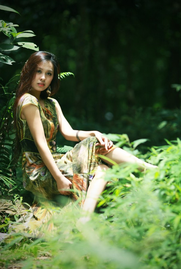 Nguyễn Thị Thanh Hương - Miss Áo dài ĐH Công nghiệp 2011. 100 người đẹp Imiss Thăng Long nóng bỏng trên sàn Catwalk Những nữ sinh diện áo dài đẹp hơn cả Hoa hậu Mai Phương Thúy (P18) Á khôi ĐH Lao động Xã hội đẹp long lanh giữa đồng hoa cải Ngẩn ngơ vì hotgirl Đại học Ngoại thương