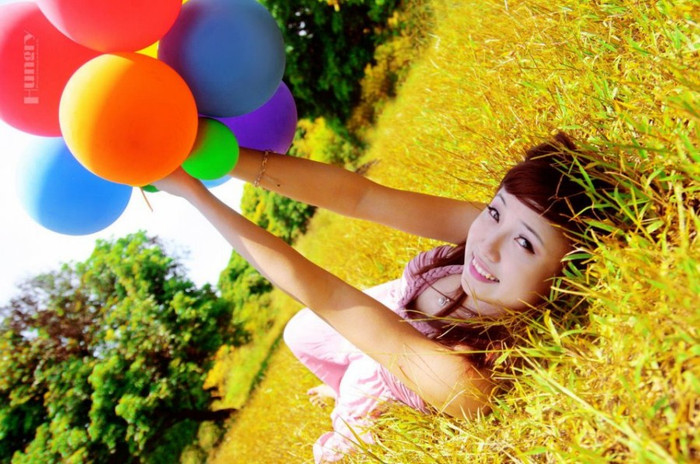 Phạm Thị Hồng Thắm đến từ ĐH Công nghiệp Hà Nội khá quen thuộc với cuộc thi Miss Haui 2011 và Miss Travel 2012. 100 người đẹp Imiss Thăng Long nóng bỏng trên sàn Catwalk Những nữ sinh diện áo dài đẹp hơn cả Hoa hậu Mai Phương Thúy (P18) Á khôi ĐH Lao động Xã hội đẹp long lanh giữa đồng hoa cải Ngẩn ngơ vì hotgirl Đại học Ngoại thương