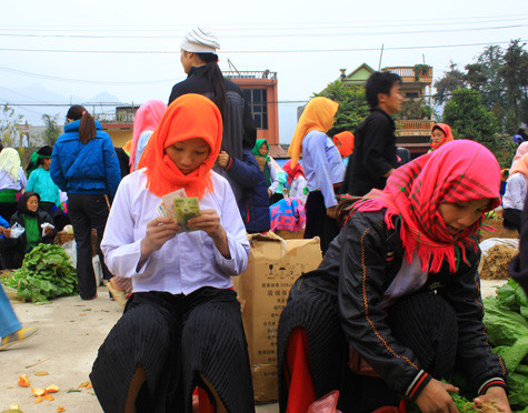 Niềm vui khi hôm nay bán được đắt hàng Niềm vui khi hôm nay bán được đắt hàng