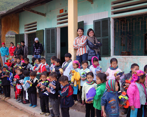 Bạn Bích Thảo: "Thấy lòng mình bớt day dứt khi đến được với những học trò Pả Vi"