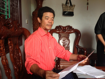 Em trai “liệt sĩ” Thuấn khẳng định gia đình mình đã bị “nhà ngoại cảm” lừa đảo. Em trai “liệt sĩ” Thuấn khẳng định gia đình mình đã bị “nhà ngoại cảm” lừa đảo.