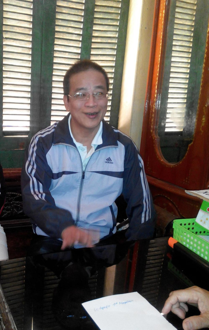 Bác sỹ Phan Bá Hội vui mừng vì đã khỏi bệnh khối u xương chậu Bác sỹ Phan Bá Hội vui mừng vì đã khỏi bệnh khối u xương chậu