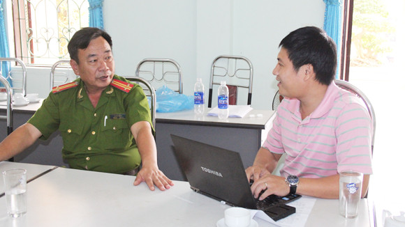 Trung tá Tạ Huy Bằng - Quản giáo đội phạm nhân số 22 nhớ lại những ngày ông Nguyễn Thanh Chấn còn cải tạo ở Trại giam Vĩnh Quang Trung tá Tạ Huy Bằng - Quản giáo đội phạm nhân số 22 nhớ lại những ngày ông Nguyễn Thanh Chấn còn cải tạo ở Trại giam Vĩnh Quang