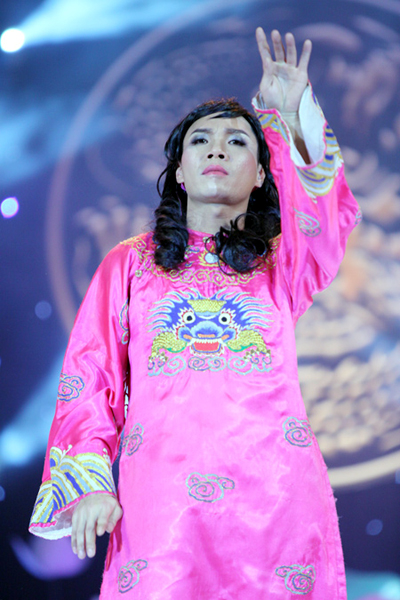 Để tạo 1 luồng gió mới cho chương trình, Táo quân 2013 sắp tới Công Lý sẽ không đảm nhận vai Bắc Đẩu nữa... Để tạo 1 luồng gió mới cho chương trình, Táo quân 2013 sắp tới Công Lý sẽ không đảm nhận vai Bắc Đẩu nữa...