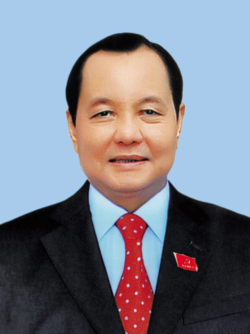 4. Ông Lê Thanh Hải (sinh năm 1950, quê Tiền Giang), Bí thư Thành ủy TP HCM, Uỷ viên Bộ Chính trị khoá X và XI. Ông Lê Thanh Hải từng là Chỉ huy trưởng Lực lượng Thanh niên xung phong TP HCM, Phó bí thư Thành ủy, Chủ tịch UBND TP HCM.