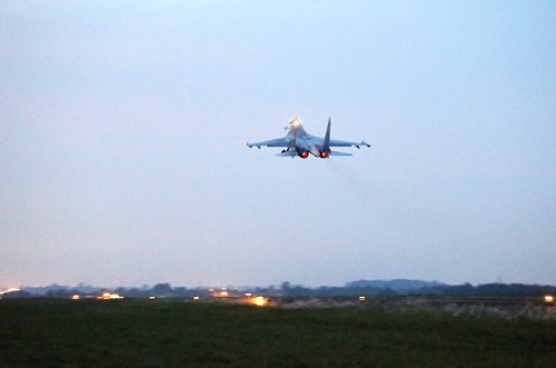 Su-30MK2 có khả năng thực hiện các nhiệm vụ đa dạng trong nhiều điều kiện thời tiết, môi trường khắc nghiệt, bất kể ngày hay ban đêm, khoảng cách và được trang bị nhiều vũ khí hiện đại. Su-30MK2 có khả năng thực hiện các nhiệm vụ đa dạng trong nhiều điều kiện thời tiết, môi trường khắc nghiệt, bất kể ngày hay ban đêm, khoảng cách và được trang bị nhiều vũ khí hiện đại.