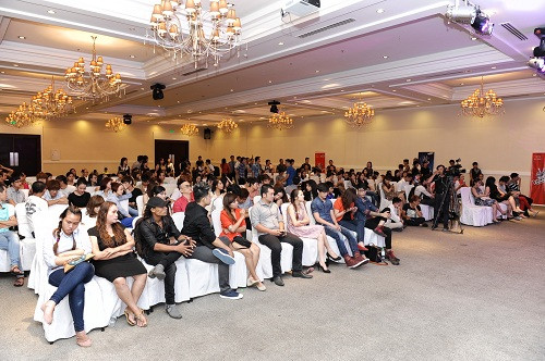 Toàn cảnh buổi họp báo "lạ lùng" của The Voice Toàn cảnh buổi họp báo "lạ lùng" của The Voice