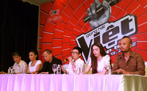 Toàn cảnh họp báo The Voice