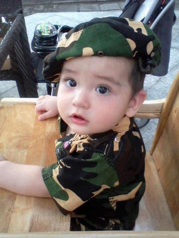 "Quân nhân" này thuộc "doanh trại" Facebook Yêu trẻ thơ "Quân nhân" này thuộc "doanh trại" Facebook Yêu trẻ thơ