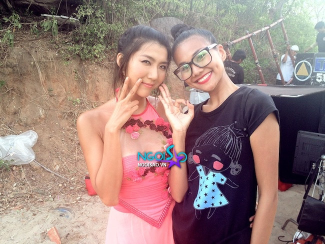 Thanh Hằng và Ngọc Quyên Thanh Hằng và Ngọc Quyên