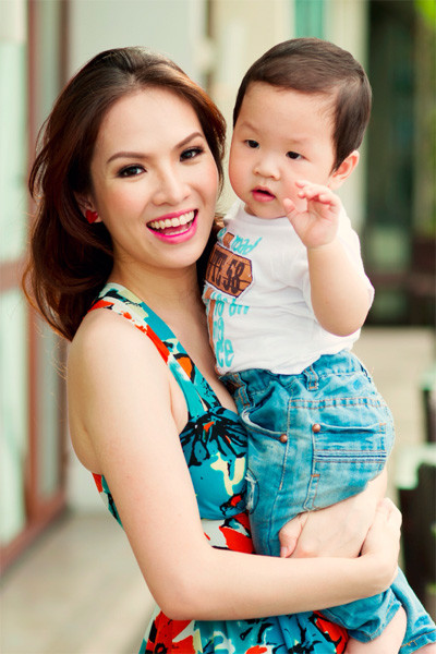 Cậu bé vừa tròn 1 tuổi