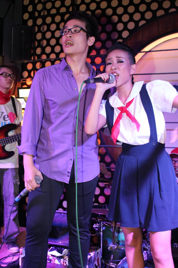 Khách mời trong chương trình lần này là anh chàng điển trai Hà Anh Tuấn