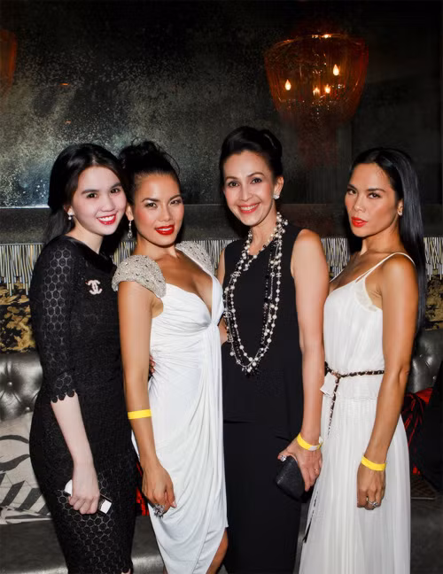 Ngọc Trinh, Trúc Lam - Trúc Linh và diễn viên Diễm My. Ngọc Trinh, Trúc Lam - Trúc Linh và diễn viên Diễm My.