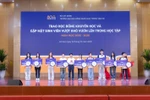 Hành trình nghị lực của sinh viên Lê Thị Huyền Trang vừa nhận học bổng loại Xuất sắc