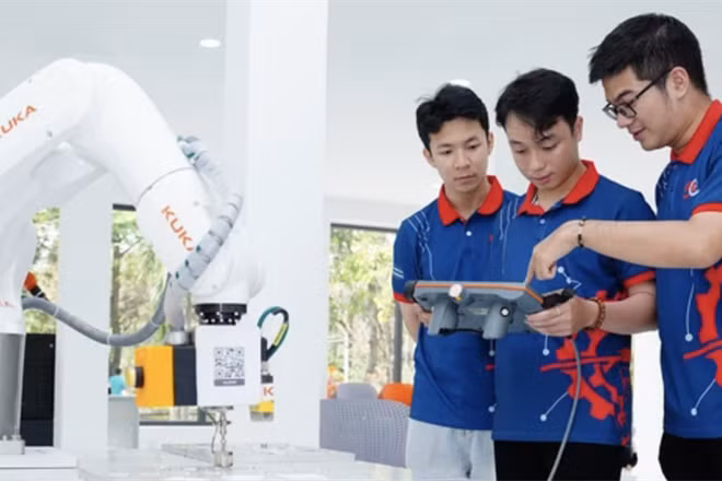 Người học điện hạt nhân được miễn học phí, sinh hoạt phí: CSGD đề xuất phương án triển khai hiệu quả