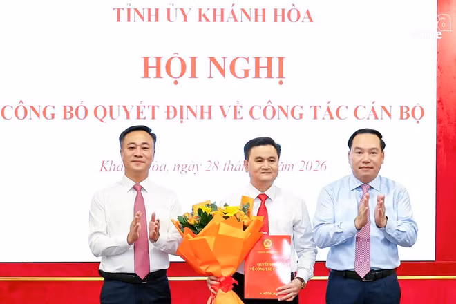 Ông Vũ Ngọc Đương được bổ nhiệm làm Giám đốc Sở GD&ĐT Khánh Hòa 