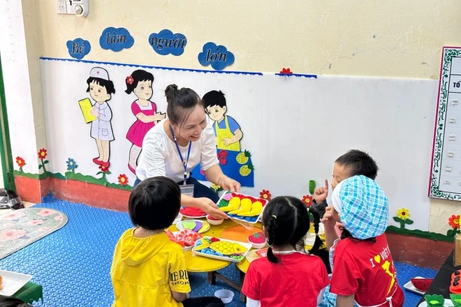 Thời gian dạy trực tiếp của giáo viên mầm non là 5 giờ 30 phút/ngày: "Người trong cuộc" phấn khởi