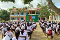 Thầy Đặng Văn Tuân, Phó hiệu trưởng Trường Trung học cơ sở Bưng Riềng - Ảnh NVCC