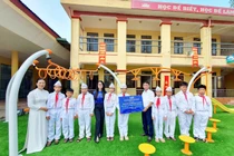Trao tặng khu vui chơi thể chất cho TH Đồng Mai 2: Lan tỏa giá trị thiện nguyện