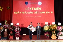 GS.TS Nguyễn Quý Thanh được trao tặng Huân chương Lao động hạng Nhì