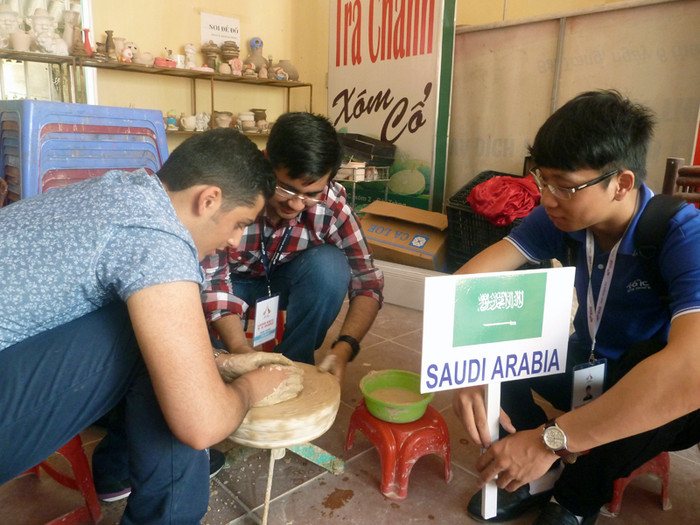 Buổi dã ngoại để đời của học sinh quốc tế tại Việt Nam ảnh 7 Buổi dã ngoại để đời của học sinh quốc tế tại Việt Nam ảnh 7