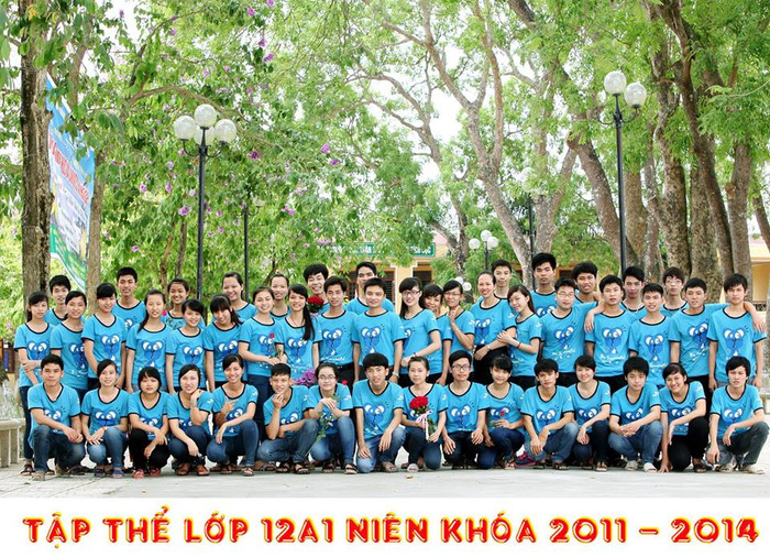 Bố phụ hồ nuôi con đậu thủ khoa Đại học Quốc gia ảnh 3 Bố phụ hồ nuôi con đậu thủ khoa Đại học Quốc gia ảnh 3