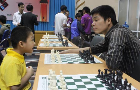 Trước giờ G, nhiều "kiện tướng" nhỏ tuổi đã xảy ra tranh cãi với đối thủ của mình