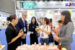 Sản phẩm trưng bày của Hợp tác xã Hà Nội Xanh tại Trung Tâm Hội Chợ và Triển Lãm Sài Gòn - SECC. Ảnh: NVCC.