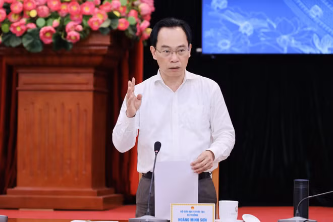 Đẩy mạnh cắt giảm thủ tục hành chính trong lĩnh vực giáo dục