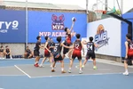 Đội bóng rổ U15 nam THCS Chu Văn An thắng cách biệt THCS Trưng Vương với tỷ số 39-14