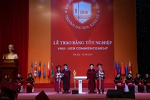 UEB trao bằng tốt nghiệp cho hơn 1.500 tân cử nhân, thạc sĩ, tiến sĩ
