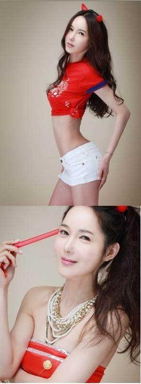 Lee Dae-hak gợi cảm và quyến rũ khi chuyển giới. Lee Dae-hak gợi cảm và quyến rũ khi chuyển giới.