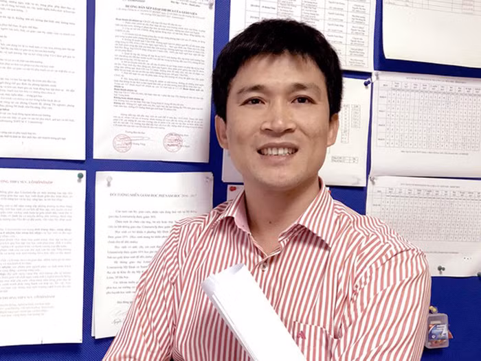 Thạc sĩ Nguyễn Quang Tùng - Hiệu trưởng Trường Trung học phổ thông M.V.Lômônôxốp, Hà Nội. Ảnh: Tùng Dương.