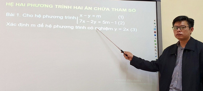 Bài giảng của thầy giáo Nguyễn Hoàng Hải – Phó hiệu trưởng Trường Trung học cơ sở Hùng Vương, Thị xã Phú Thọ. Ảnh: Phòng Giáo dục và Đào tạo Thị xã Phú Thọ. Bài giảng của thầy giáo Nguyễn Hoàng Hải – Phó hiệu trưởng Trường Trung học cơ sở Hùng Vương, Thị xã Phú Thọ. Ảnh: Phòng Giáo dục và Đào tạo Thị xã Phú Thọ.