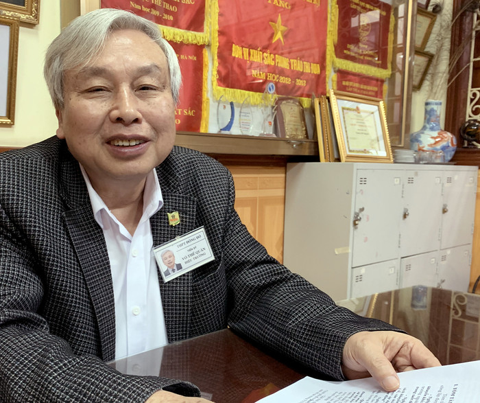 Tiến sĩ Võ Thế Quân - Hiệu trưởng Trường Trung học phổ thông Đông Đô (Hà Nội), chia sẻ: “ Trường chúng tôi đã chọn phương án giải quyết mà tôi cho rằng phương án này rất hiệu quả, đó là tổ chức học trực tuyến cho học sinh toàn trường. Ảnh: Tùng Dương.