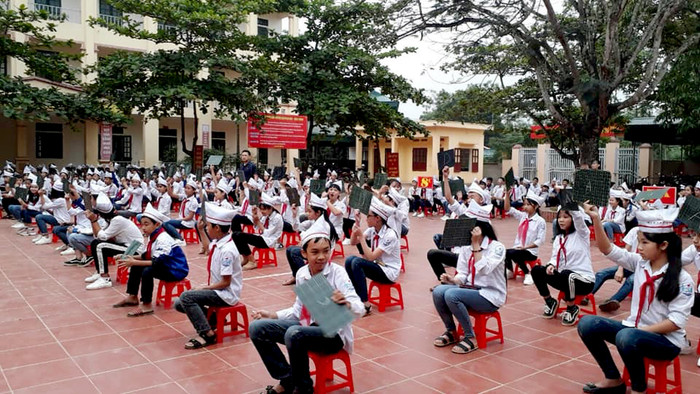 Các em học sinh Trường Trung học cơ sở Hà Lộc, Thị xã Phú Thọ trong năm học 2019. Ảnh: Nhân vật cung cấp. Các em học sinh Trường Trung học cơ sở Hà Lộc, Thị xã Phú Thọ trong năm học 2019. Ảnh: Nhân vật cung cấp.