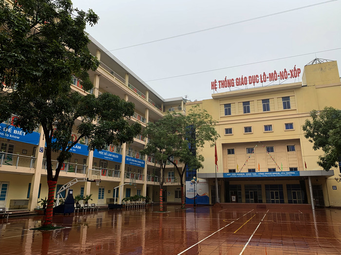 Trường Lômônôxốp sáng ngày 3/2/2020. Ảnh: Tùng Dương. Trường Lômônôxốp sáng ngày 3/2/2020. Ảnh: Tùng Dương.