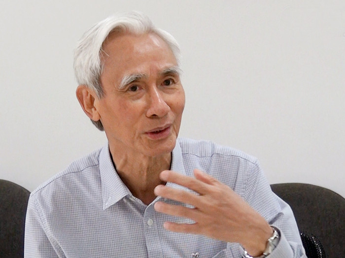 Nhà giáo ưu tú Nguyễn Phú Cường - Chủ tịch hội đồng Hệ thống Giáo dục Lômônôxôp (Hà Nội). Ảnh: Tùng Dương. Nhà giáo ưu tú Nguyễn Phú Cường - Chủ tịch hội đồng Hệ thống Giáo dục Lômônôxôp (Hà Nội). Ảnh: Tùng Dương.