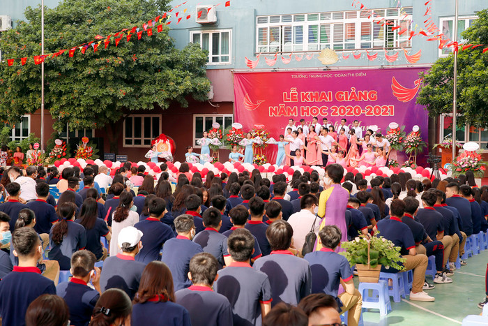 Lễ khai giảng năm học 2020 - 2021 của Trường Trung học cơ sở - Trung học phổ thông Đoàn Thị Điểm (Hà Nội). Ảnh: Tùng Dương. Lễ khai giảng năm học 2020 - 2021 của Trường Trung học cơ sở - Trung học phổ thông Đoàn Thị Điểm (Hà Nội). Ảnh: Tùng Dương.