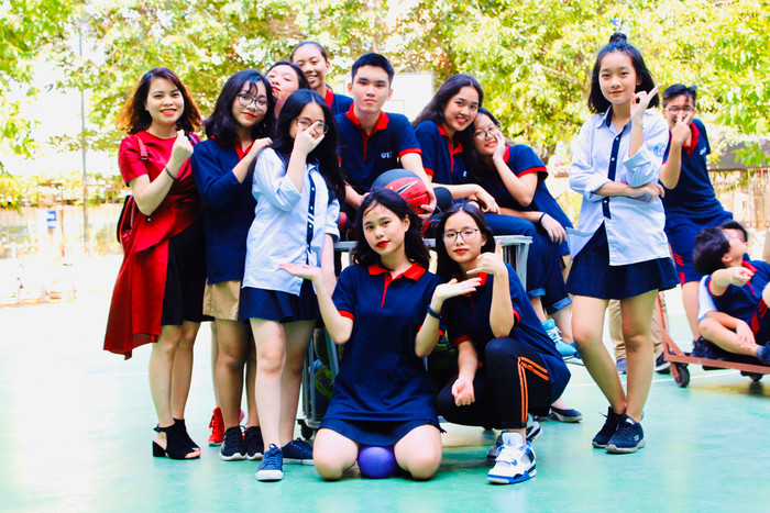 Cô Biên chia sẻ: "Môn học nào cũng đều có giá trị của nó, bởi giáo dục để dạy làm người chứ đâu phải chỉ dạy mỗi kiến thức". Ảnh: Cô Biên cung cấp. Cô Biên chia sẻ: "Môn học nào cũng đều có giá trị của nó, bởi giáo dục để dạy làm người chứ đâu phải chỉ dạy mỗi kiến thức". Ảnh: Cô Biên cung cấp.