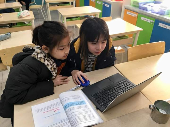 Như vậy, thời lượng học tập của học sinh sẽ vẫn được đảm bảo ngay cả khi học online. Ảnh: NT. Như vậy, thời lượng học tập của học sinh sẽ vẫn được đảm bảo ngay cả khi học online. Ảnh: NT.