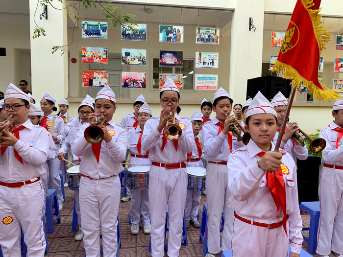 Đội kèn lệnh của Trường Trung học cơ sở Lê Ngọc Hân, quận Hai Bà Trưng, Hà Nội. Ảnh: Tùng Dương. Đội kèn lệnh của Trường Trung học cơ sở Lê Ngọc Hân, quận Hai Bà Trưng, Hà Nội. Ảnh: Tùng Dương.
