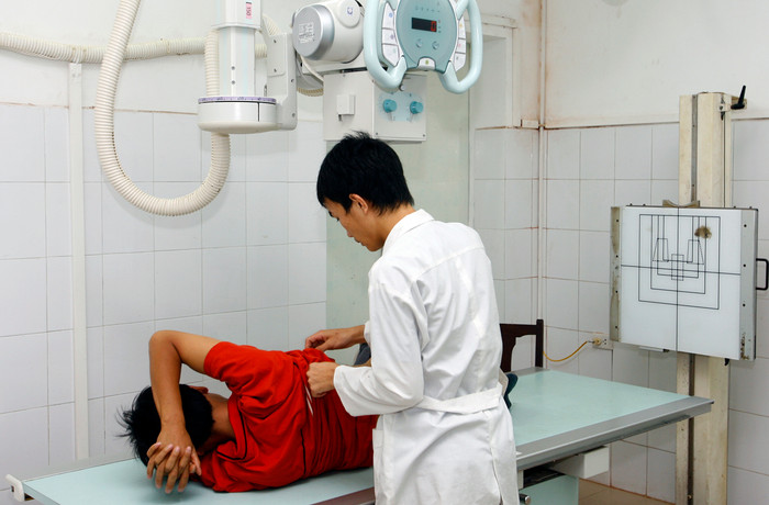 BHXH Việt Nam phấn đấu đến năm 2020 hoàn thành việc xây dựng và vận hành cơ sở dữ liệu điện tử về quản lý BHXH liên thông, hiện đại với công nghệ mới nhất. Ảnh minh họa: Tùng Dương. BHXH Việt Nam phấn đấu đến năm 2020 hoàn thành việc xây dựng và vận hành cơ sở dữ liệu điện tử về quản lý BHXH liên thông, hiện đại với công nghệ mới nhất. Ảnh minh họa: Tùng Dương.