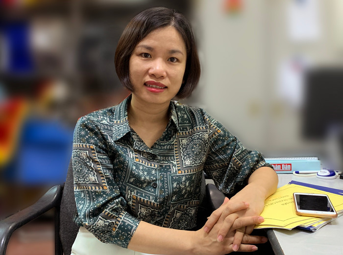 Cô Đào Thị Hiền giáo viên dạy môn Tin học - Chủ nhiệm lớp 12D II Trường trung học phổ thông Đoàn Thị Điểm (Hà Nội). Ảnh: Tùng Dương. Cô Đào Thị Hiền giáo viên dạy môn Tin học - Chủ nhiệm lớp 12D II Trường trung học phổ thông Đoàn Thị Điểm (Hà Nội). Ảnh: Tùng Dương.