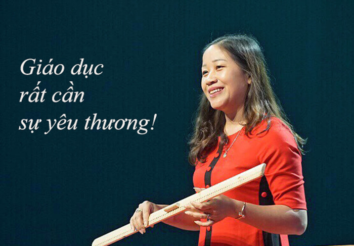 Cô Lê Thị Nếp: " Giáo dục rất cần sự yêu thương". Ảnh: Nhân vật cung cấp. Cô Lê Thị Nếp: " Giáo dục rất cần sự yêu thương". Ảnh: Nhân vật cung cấp.